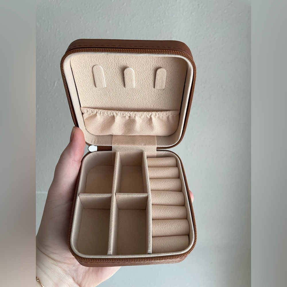 Brown Jewelry Travel Case